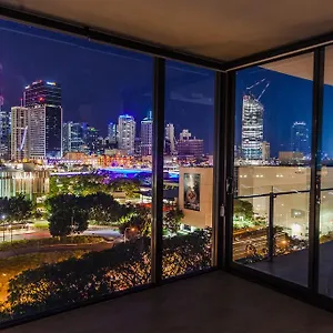 Fleet Lane Aparthotel Brisbane